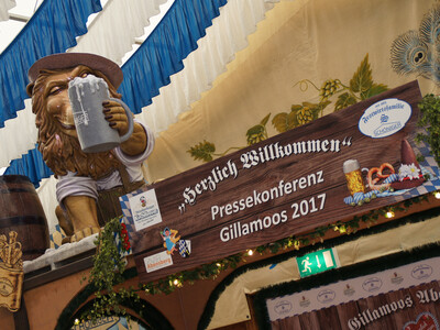 Gillamoos Pressekonferenz Festhalle Bayernland Festwirt Schöniger | © Stadt Abensberg