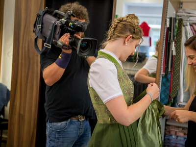Gillamoos Dirndlkönigin Einkleidetermin | © Marco Holzhäuser
