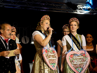 Gillamoos Dirndlkönigin | © Marco Holzhäuser