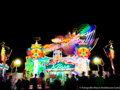 Gillamoos Fahrgeschäfte | © Marco Holzhäuser