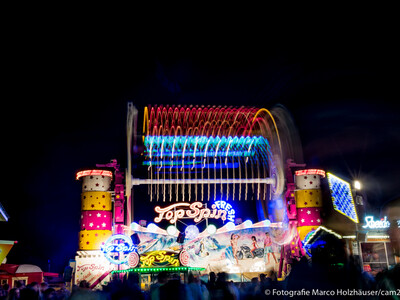 Gillamoos Fahrgeschäfte | © Marco Holzhäuser