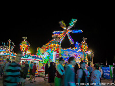 Gillamoos Fahrgeschäfte | © Marco Holzhäuser