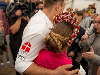 Gillamoos Weltrekord Masskrugtragen | © Marco Holzhäuser