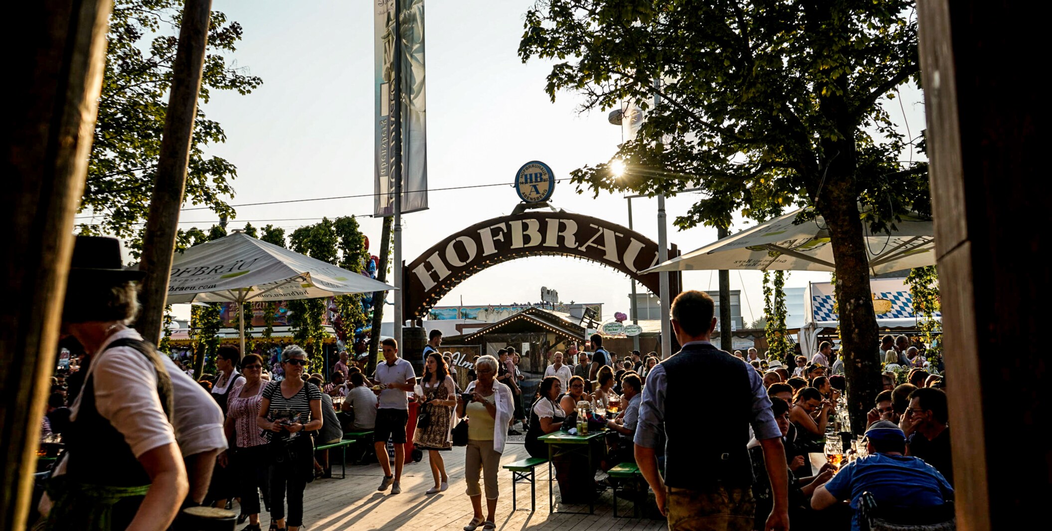 Boxen im Hofbräuzelt