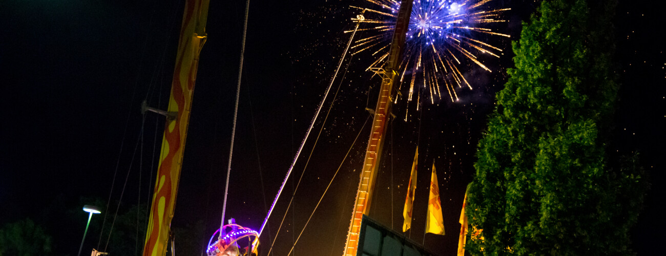 Hot shot bei Nacht | © Holzhäuser