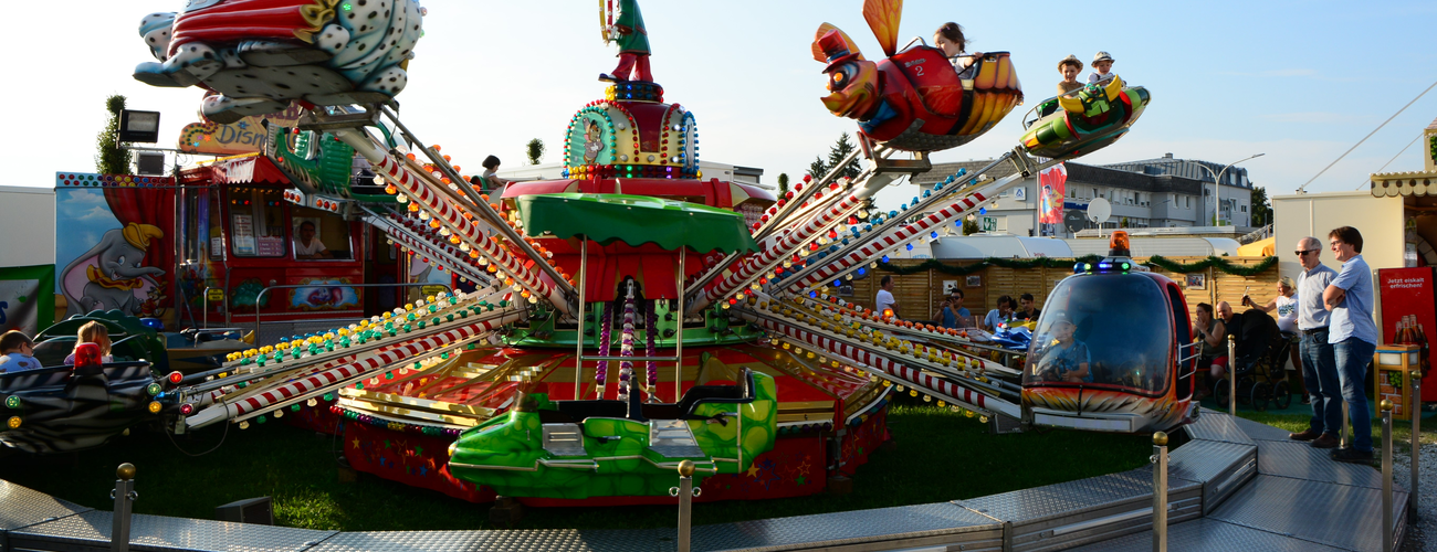 Babyflug-Karussell auf der Gillamooswiese | © Schierlinger
