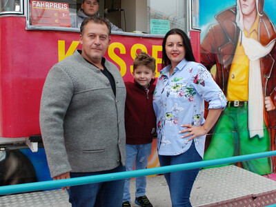 Familie Katja und Franz Kollmann  | © Holzmann