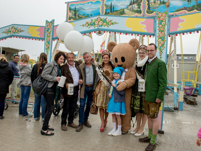 Urkunde zum 150. Gillamoos-Jubiläum | © Holzhäuser