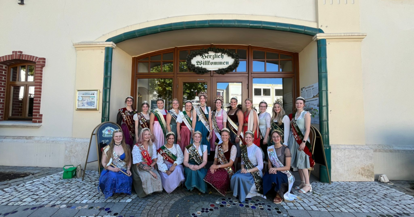 Hoheitentreffen auf dem Gillamoos