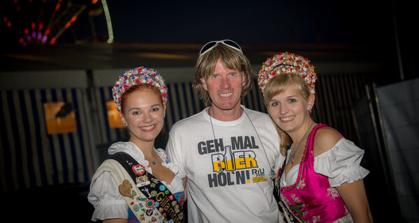 Stargast Mickie Krause in Abensberg mit den Gillamooshoheiten | © Marco Holzhäuser