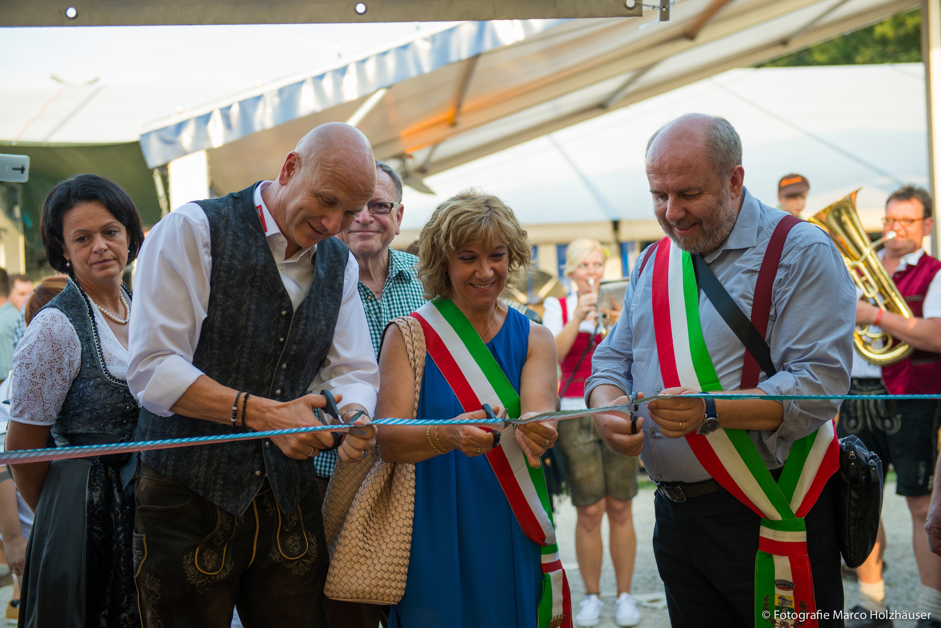 Eröffnung Italiener Zelt Gillamoos 2016