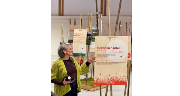 Führung durch die Ausstellung LandSchafftKlang