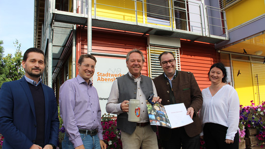 Stadt Abensberg dankt Hans Schmid für sein „Lebenswerk“