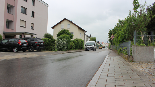 Wasser, Kanal, Straße