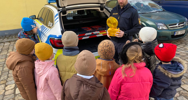 Blaulicht, Begeisterung und sichere Schritte