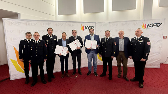 Dr. Bernhard Resch ausgezeichnet