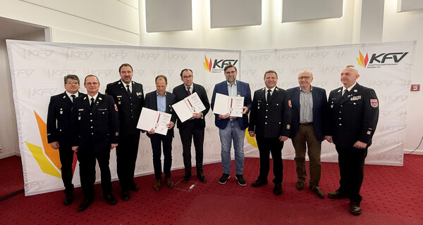 Dr. Bernhard Resch ausgezeichnet