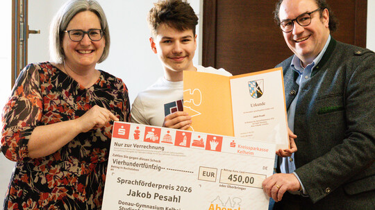Sprachförderpreis für Jakob Pesahl
