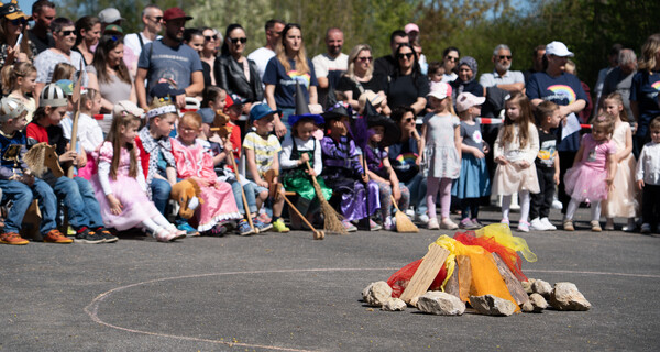 Kindergarten Regenbogenland feiert