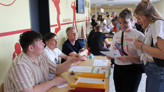 Stolze Schüler, begeisterte Gäste