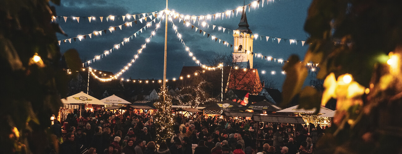 Niklasmarkt im romantischen Schlossgarten | © märzmedia