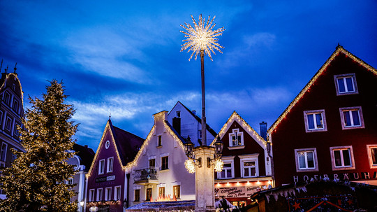 Hüttenzauber am Stadtplatz